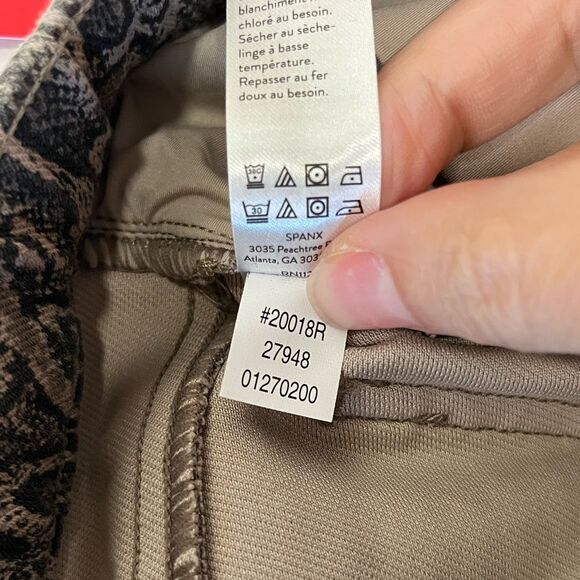 NWT Spanx 20018R Neutral Taupe Snake Jean-ish Ankle Slim Leggings Size M - Picture 8 of 9